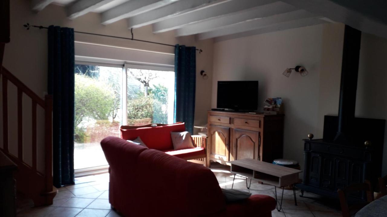 Gite La Fortaiserie Rillé Exterior photo